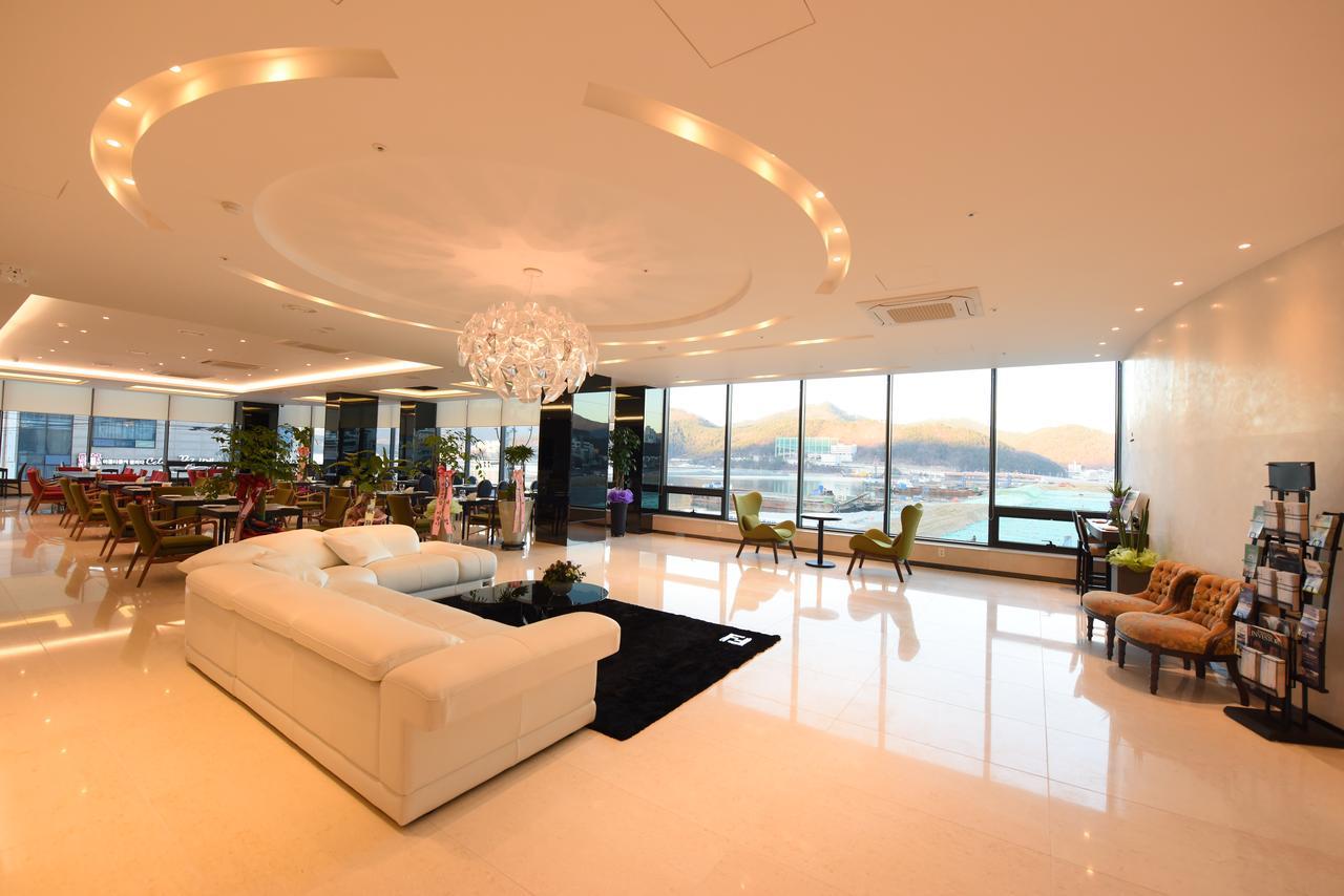 Geoje Artnouveau Suite Hotel Dış mekan fotoğraf