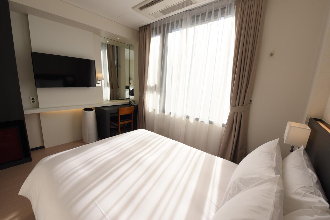 Geoje Artnouveau Suite Hotel Dış mekan fotoğraf