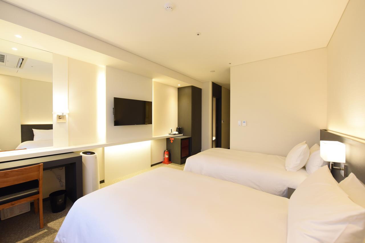 Geoje Artnouveau Suite Hotel Dış mekan fotoğraf