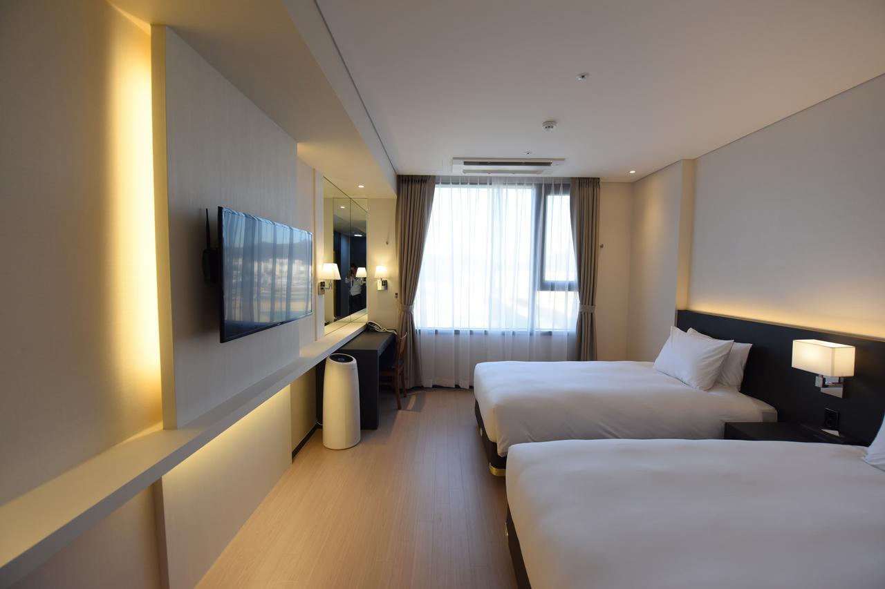 Geoje Artnouveau Suite Hotel Dış mekan fotoğraf