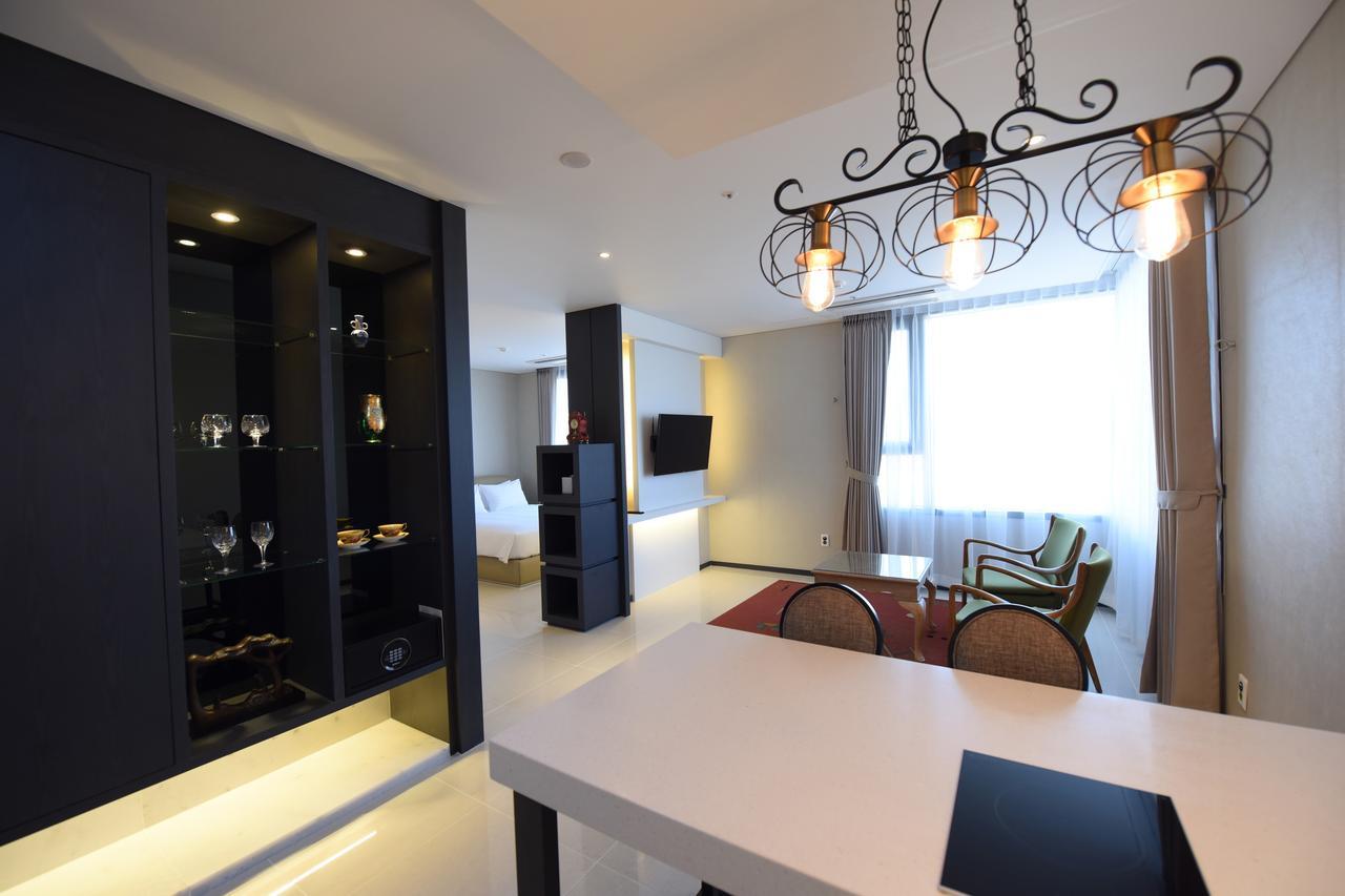 Geoje Artnouveau Suite Hotel Dış mekan fotoğraf